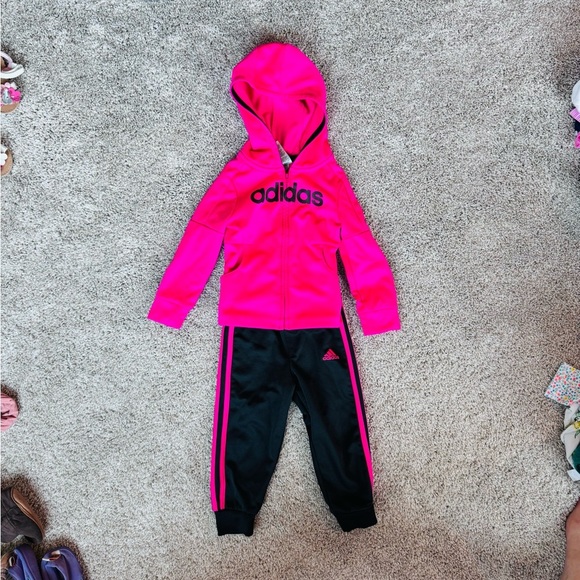 Adidas toddler tracksuit activewear jogger set pink and black 2 pieces size 2t - Picture 3 of 10